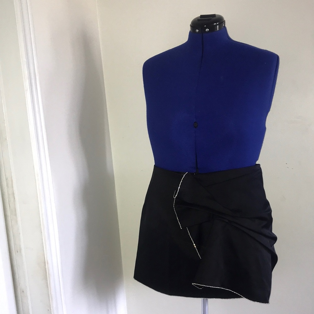 Mini High Waisted Bow Skirt